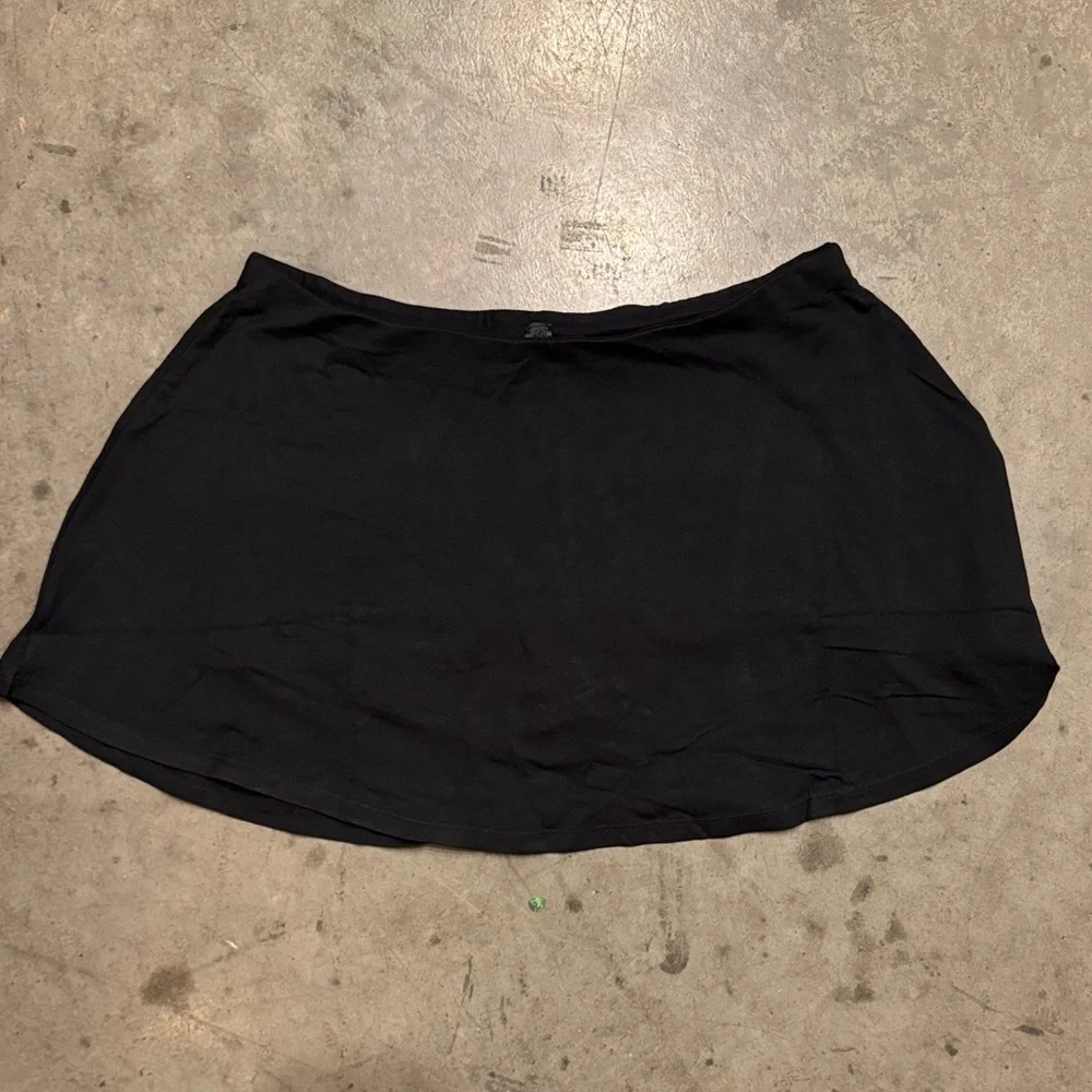 Skims Classic Obsidian Women's Mini Skort - Picture 1 of 4